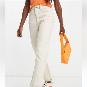 Reclaimed Vintage The '91 mom jean in cream wash